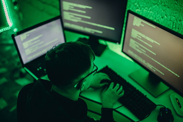 红石中续器怎么合成