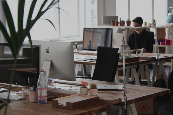 什么是空间域名