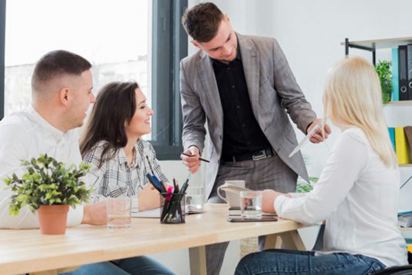 编程中ij什么意思